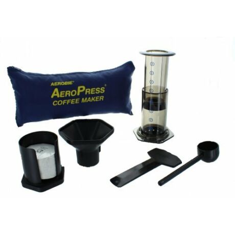 AeroPress kávékészítő hordozható táskával