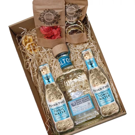Olmeca Altos Plata tequila szett díszdobozban